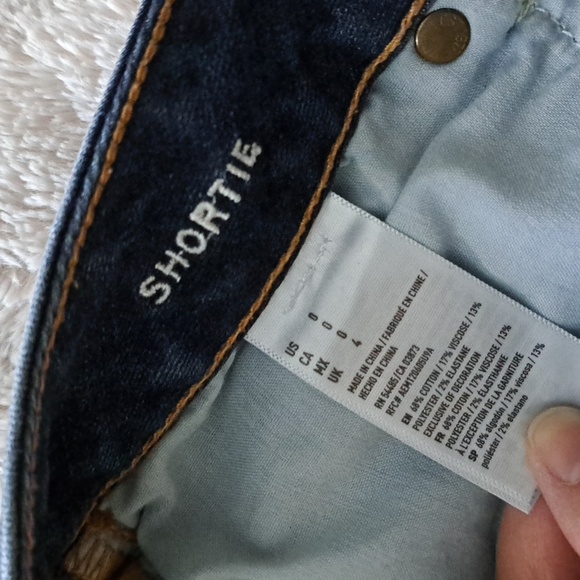 American Eagle Shorts - Size 0 - Picture 3 of 9